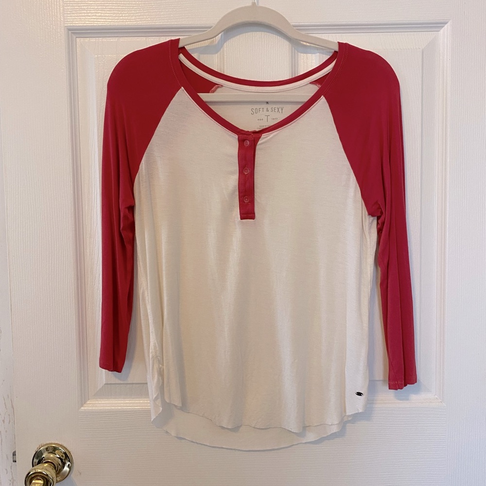 American Eagle 3/4 sleeve Baseball style Tee